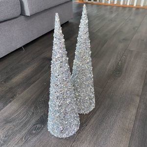 Robert Stanley Home Collection Decorative Christmas Tree Cones Silver